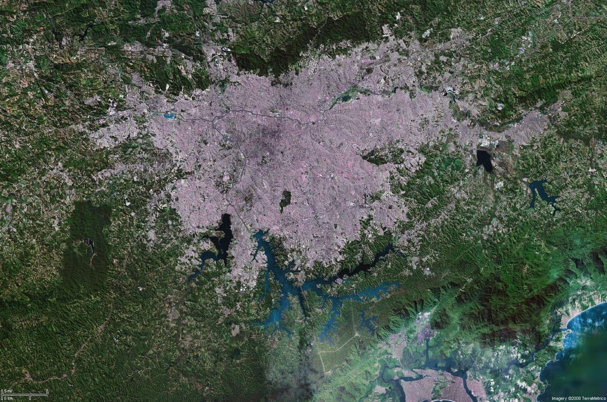 Карта на São Паоло satellite